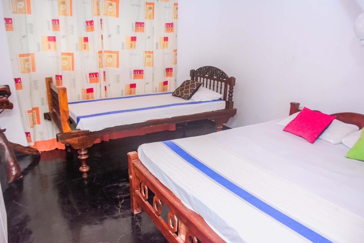 A Pousada #Bedbox Dambulla Exterior foto